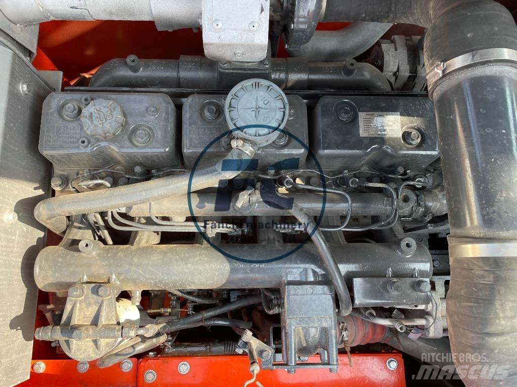 Doosan DX 300 Bagri goseničarji