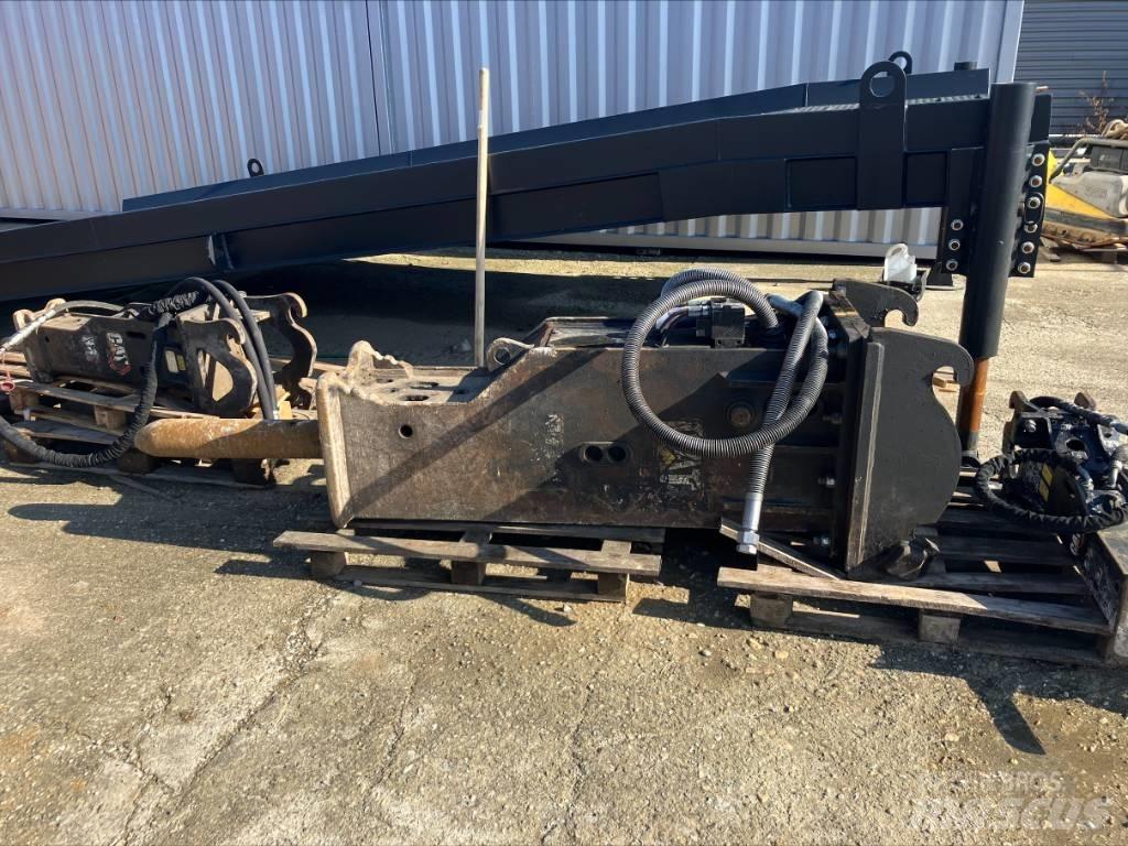 CAT H 120 Kladiva