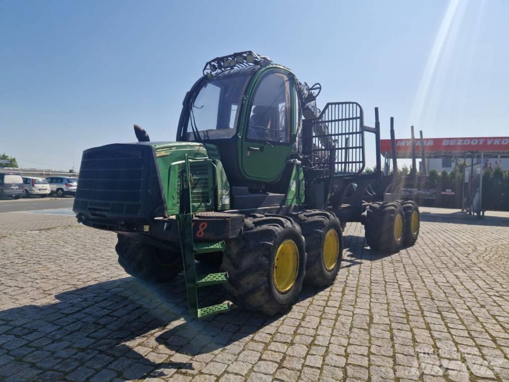 John Deere 1010 E Forwarderji