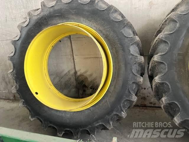 BKT 520/85R46 Gume, kolesa in platišča