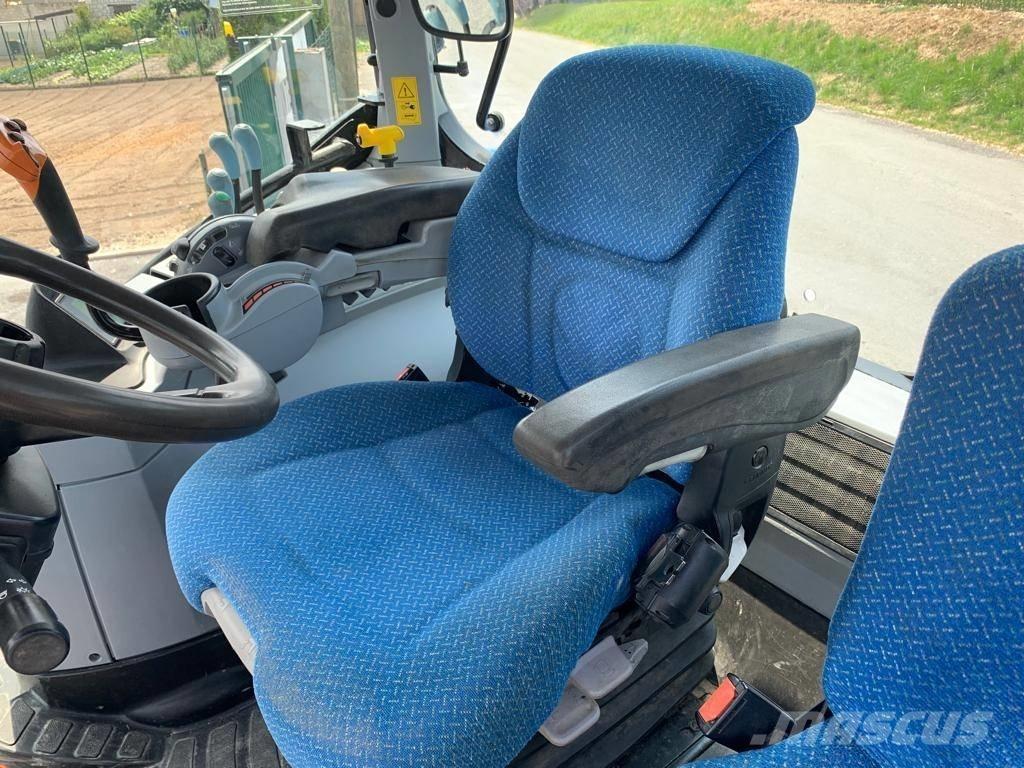 New Holland T 7.210 Traktorji