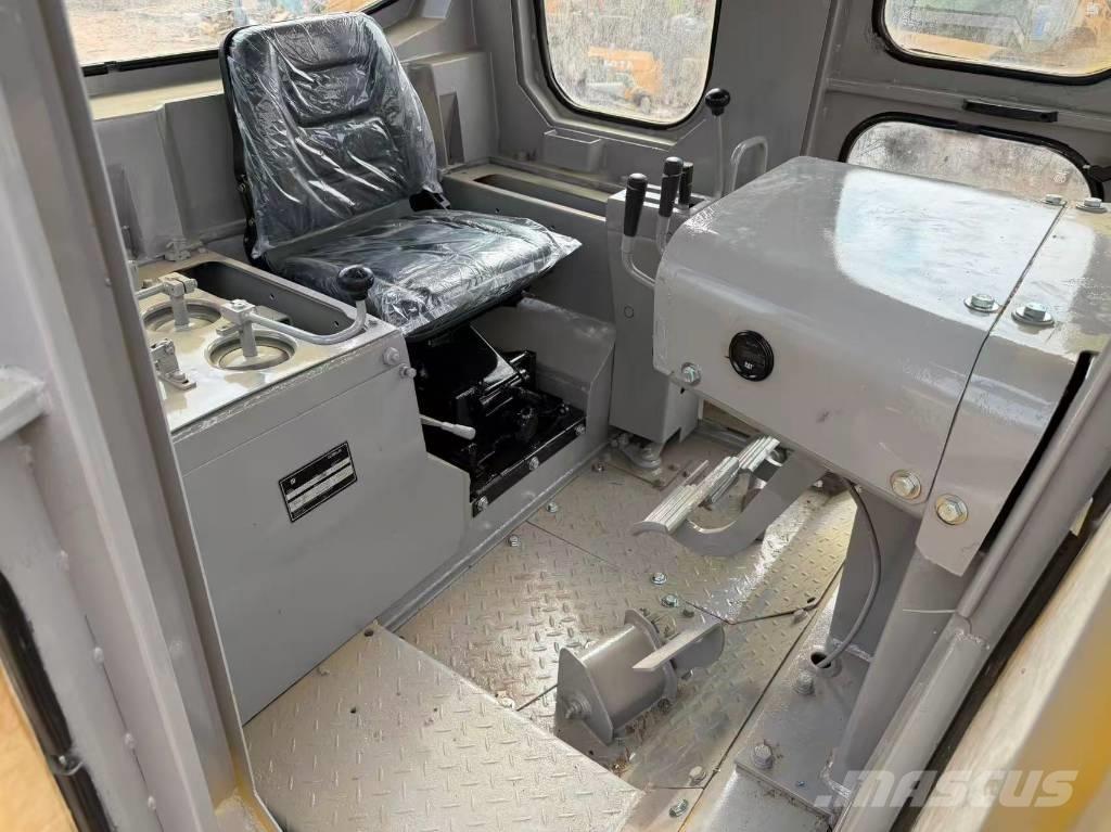 CAT D7G Buldožerji goseničarji