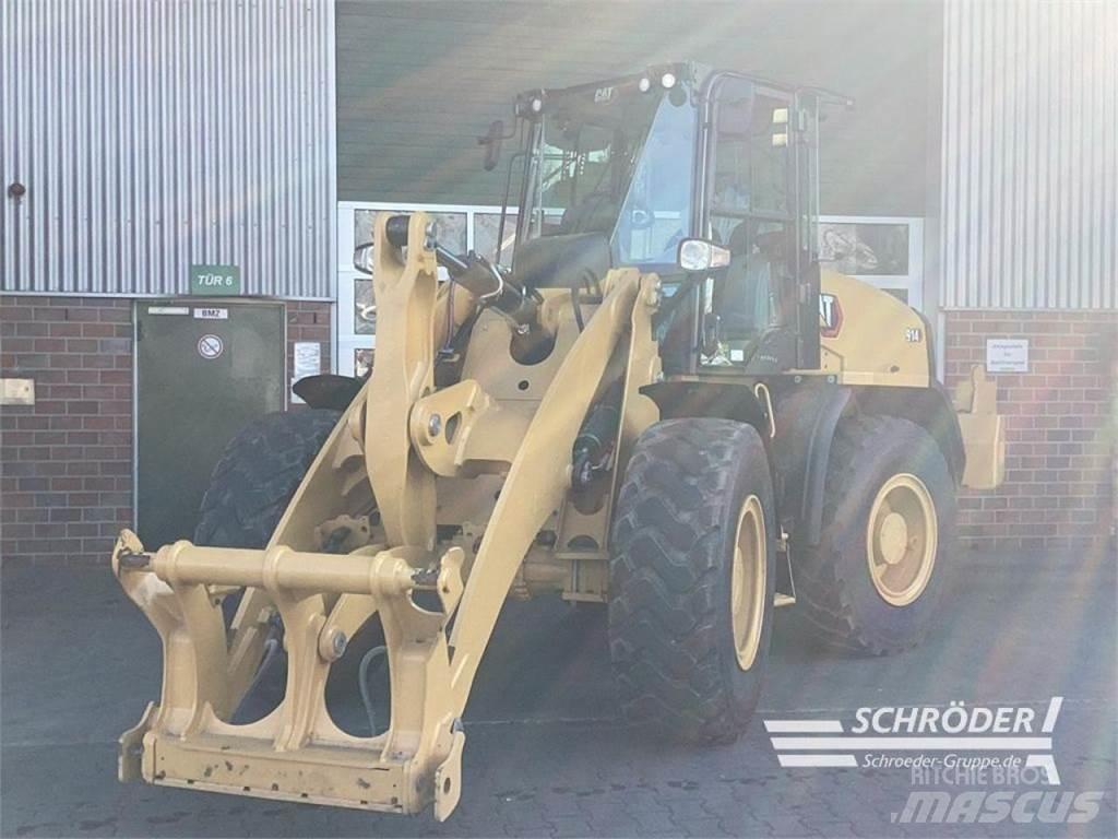 CAT 914 HL Kolesni nakladalci