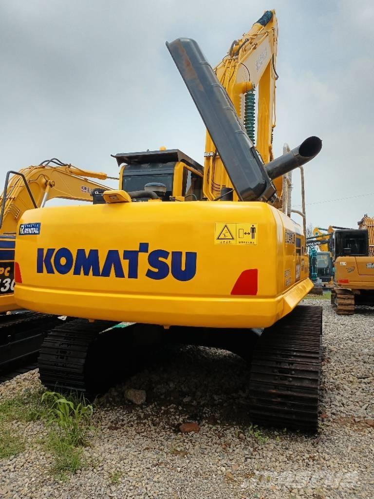 Komatsu PC 220-8 Bagri goseničarji