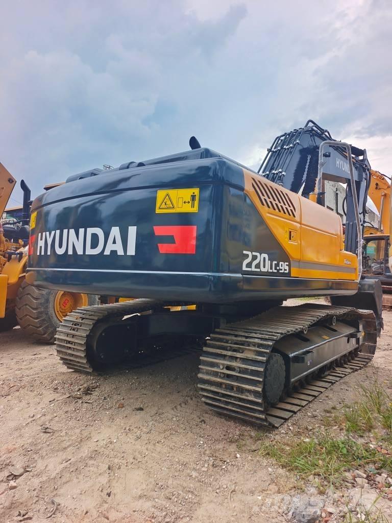 Hyundai 220LC-9S Bagri goseničarji