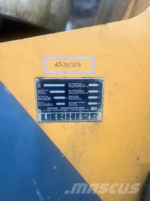 Liebherr 554 Kolesni nakladalci