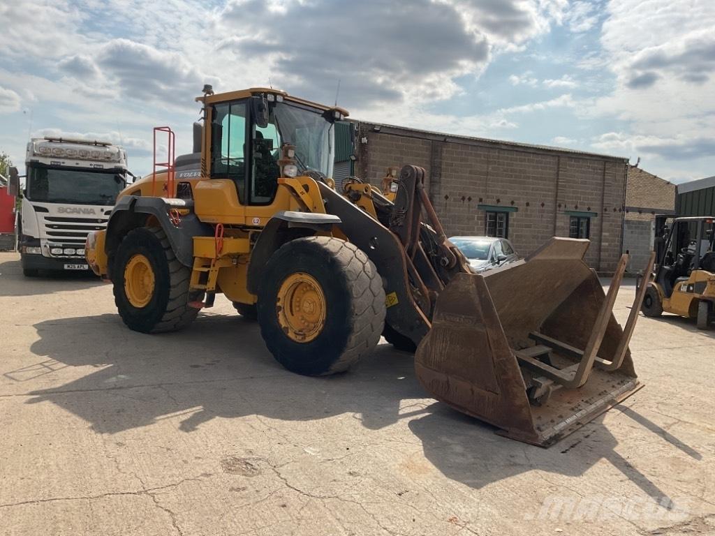 Volvo L110H Kolesni nakladalci