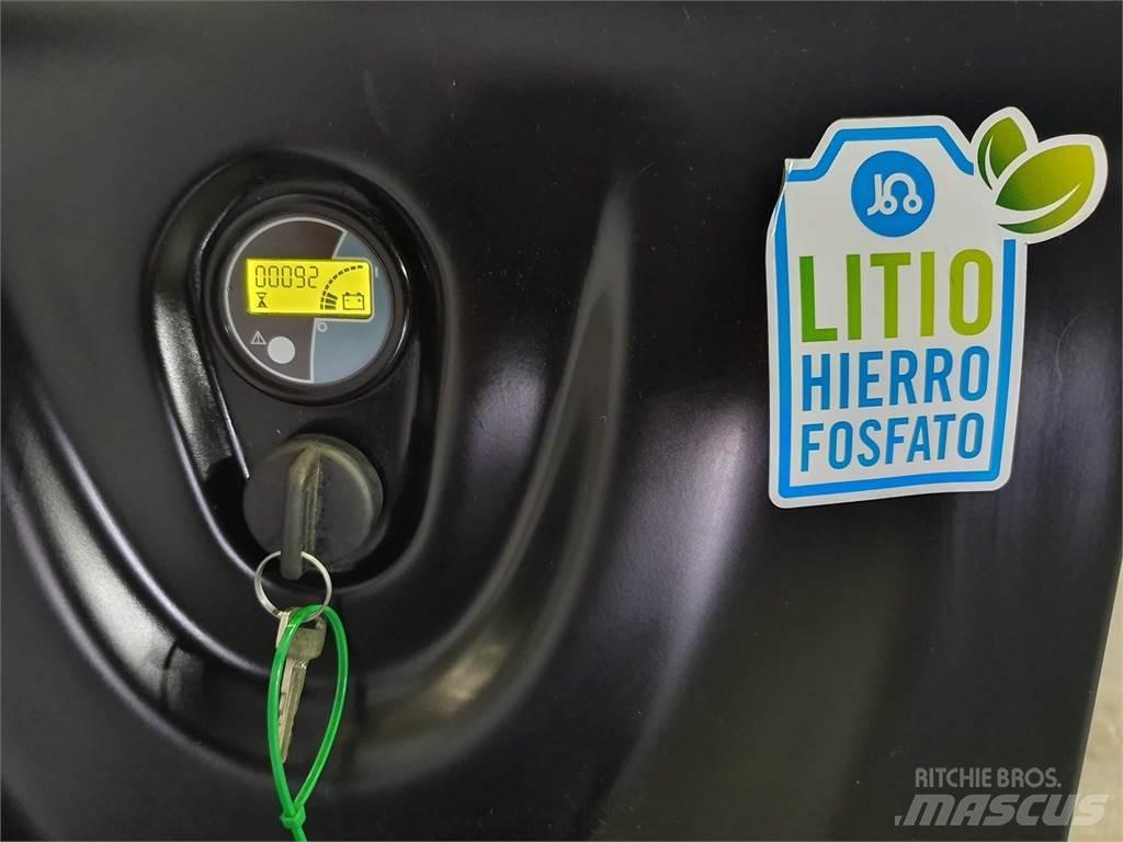  EPS14 Ročni električni viličar