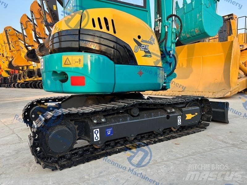 Kubota U 25 Mini bagri <7t