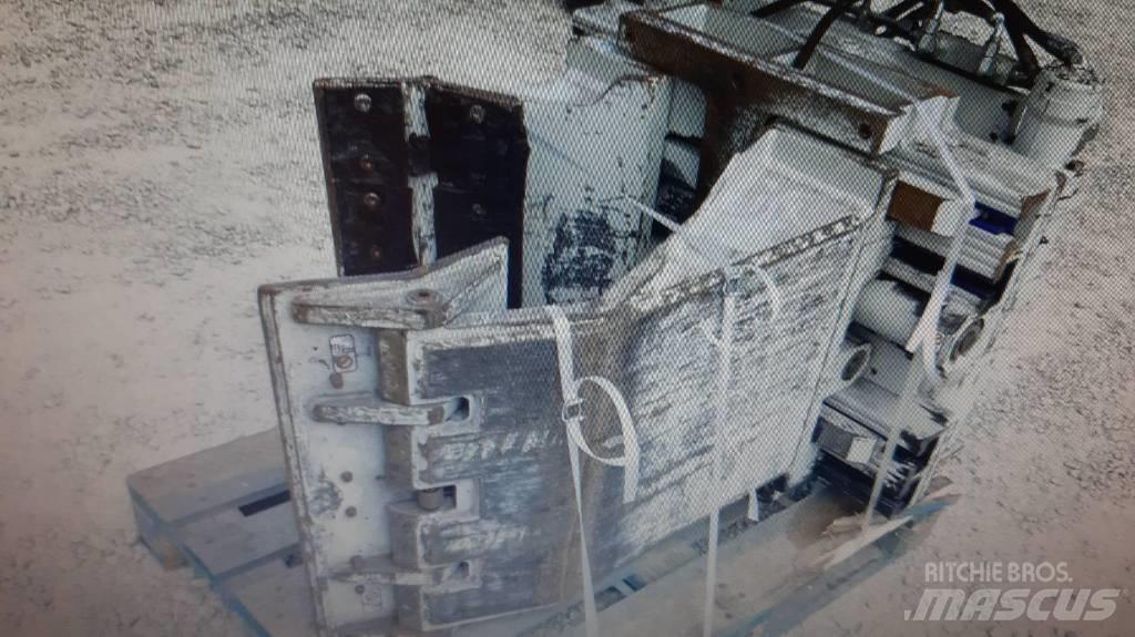 CAT F 25 Prijemala za role