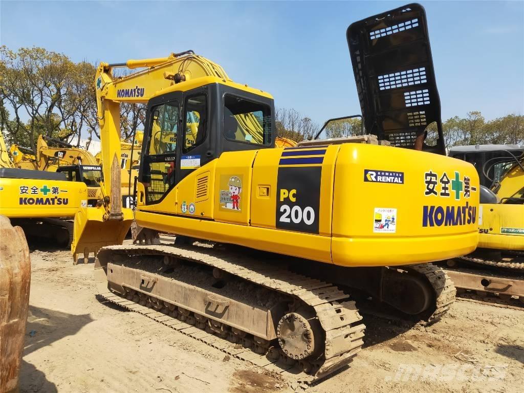 Komatsu PC200-7 Bagri goseničarji