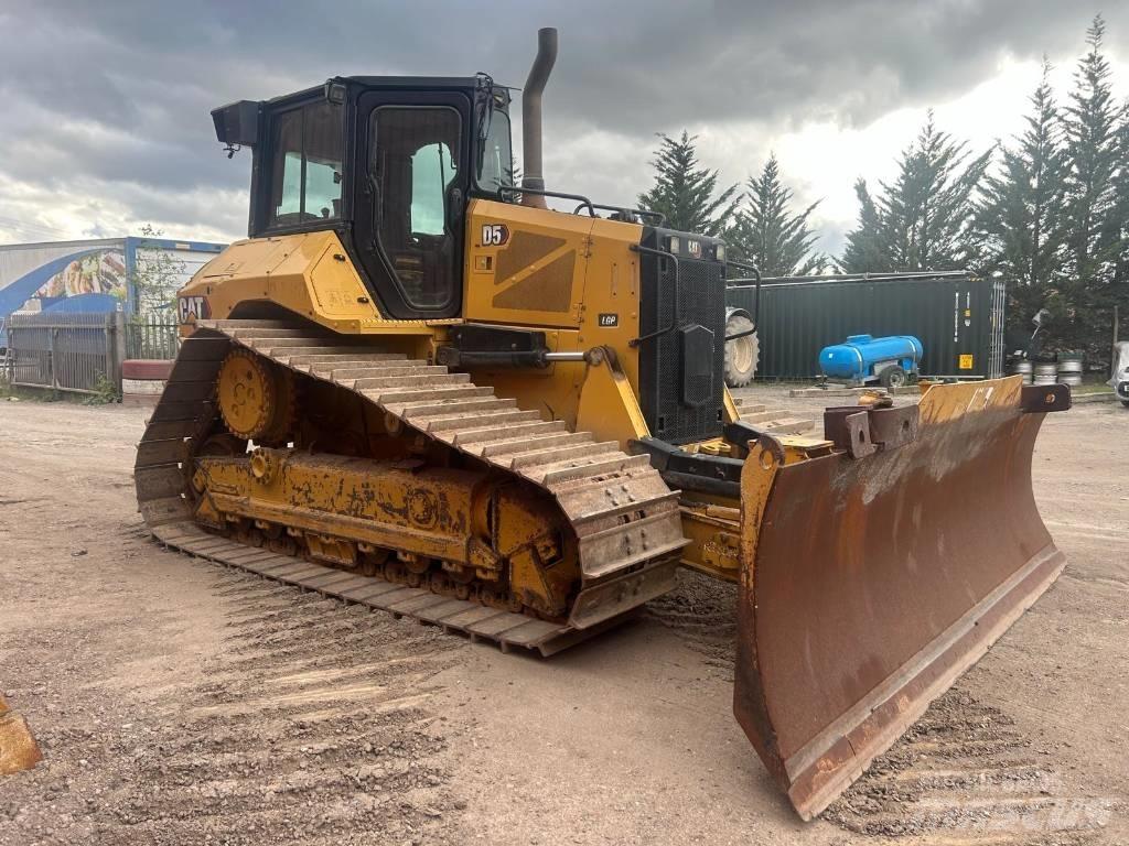 CAT D 5 LGP Buldožerji goseničarji