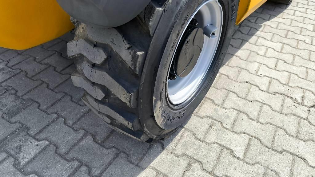 Manitou MT 625 H Teleskopski kolesni nakladalci