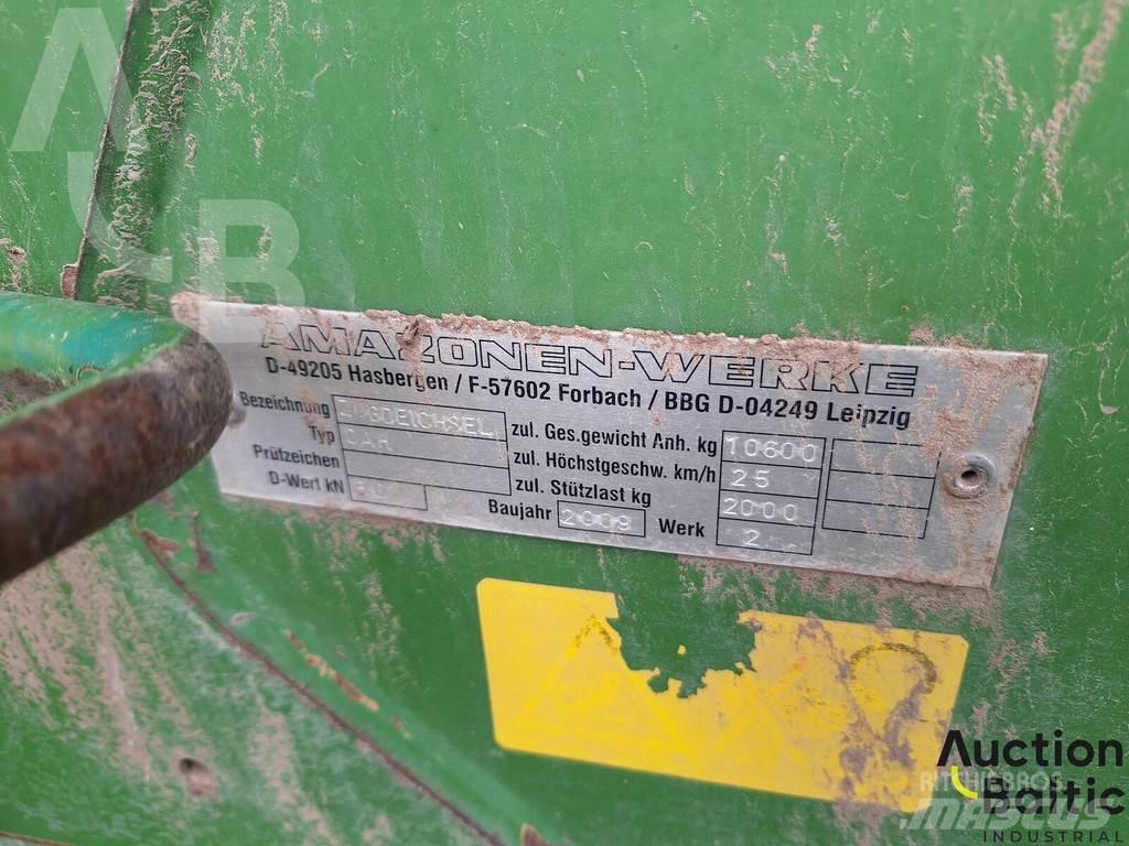 Amazone UX 5200 Vlečne škropilnice