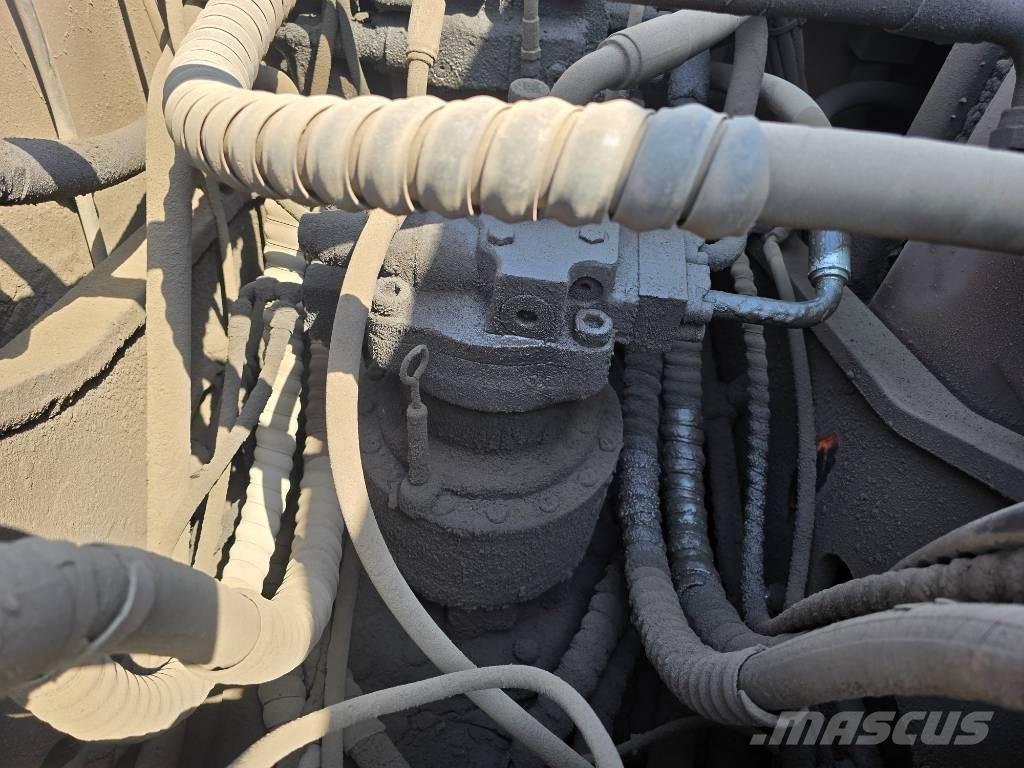 Doosan DX 210 W Bagri na kolesih