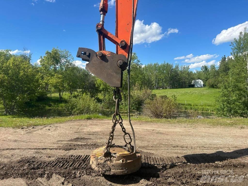 Hitachi ZX 160 LC Rušilni bagri