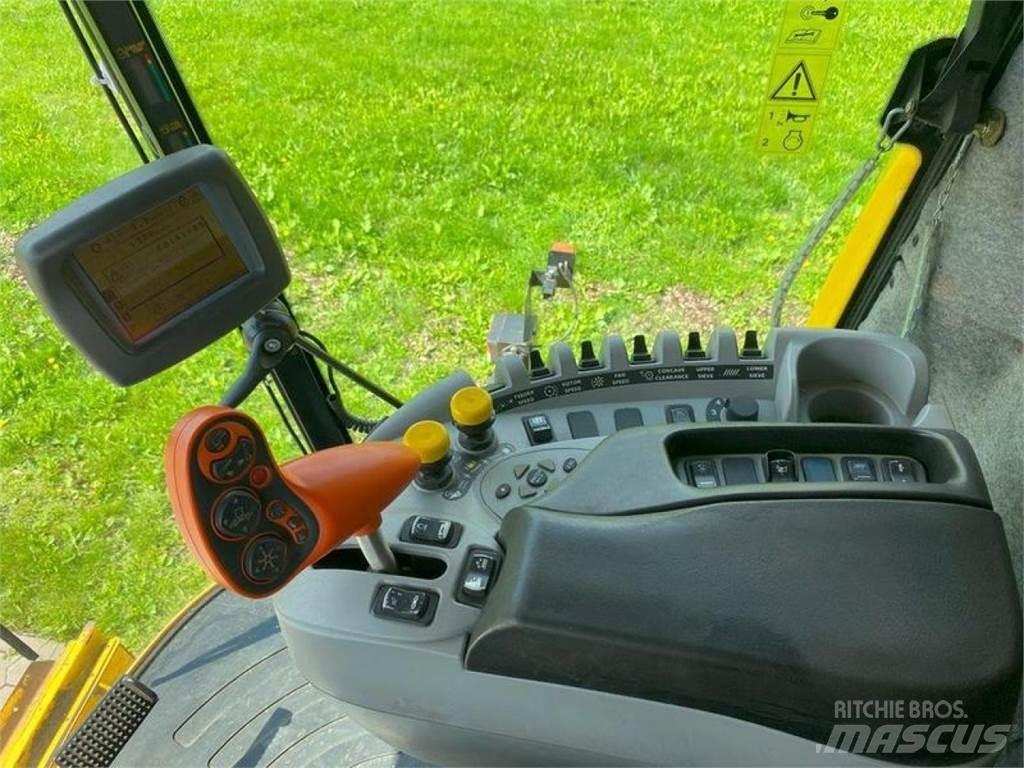New Holland CX 880 Kombajni