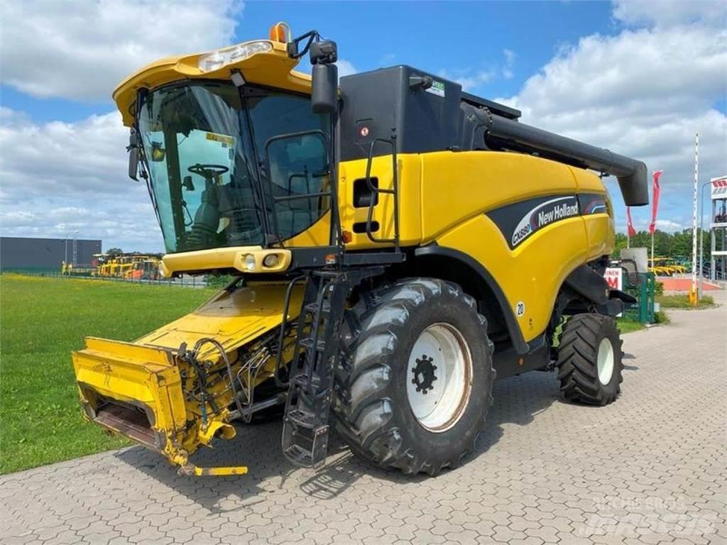 New Holland CX 880 Kombajni