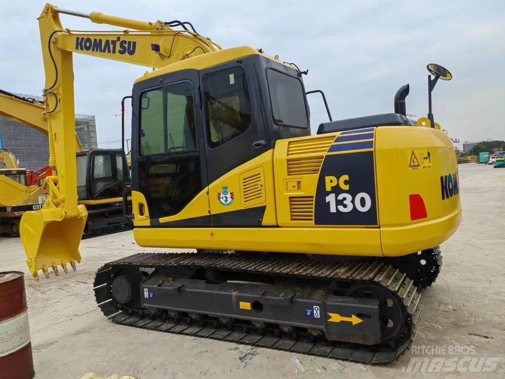 Komatsu PC 130-7K Midi bagri 7t – 12t