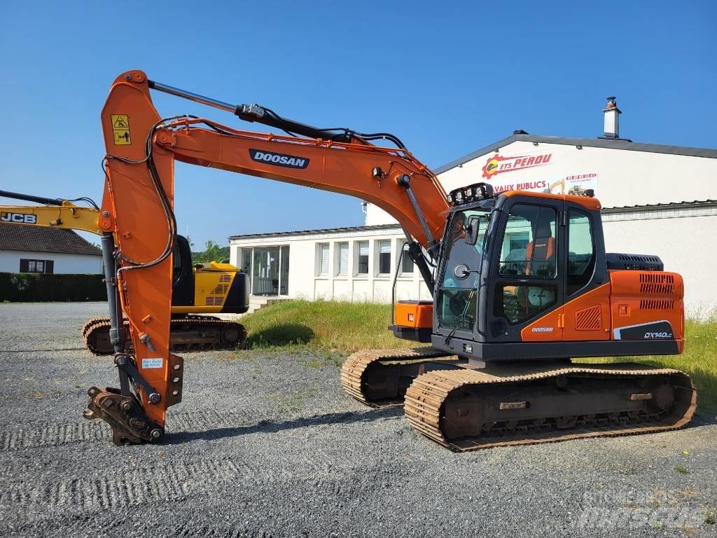 Doosan DX 140 LC-5 Bagri goseničarji