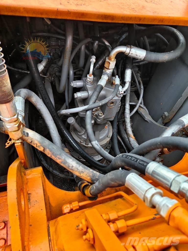Hitachi EX 100 W D Bagri na kolesih