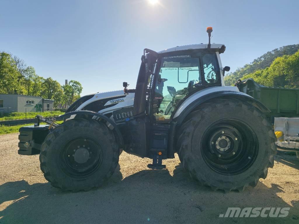 Valtra T 235 Traktorji