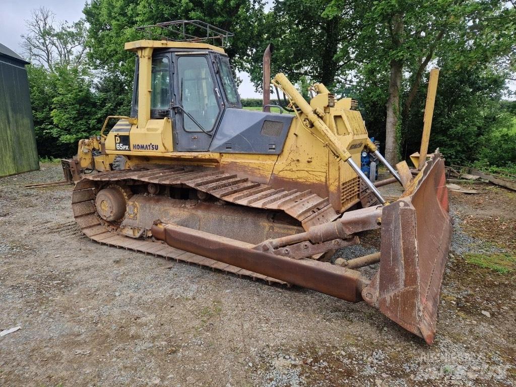 Komatsu Px65 Buldožerji goseničarji