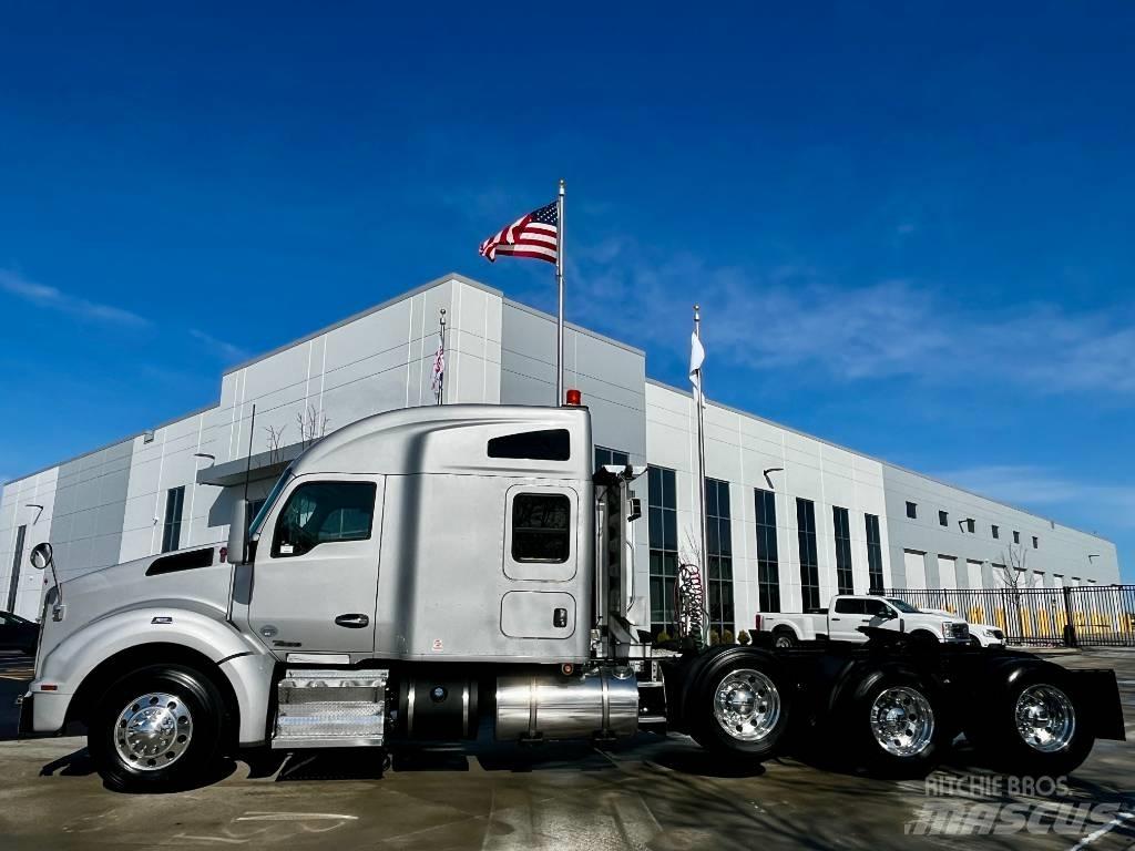 Kenworth T 880 Vlačilci