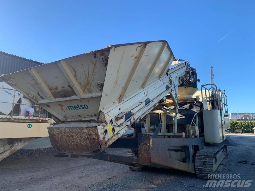 Metso LT 200 HP Mobilni drobilniki