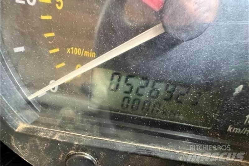 Renault KERAX Drugi tovornjaki