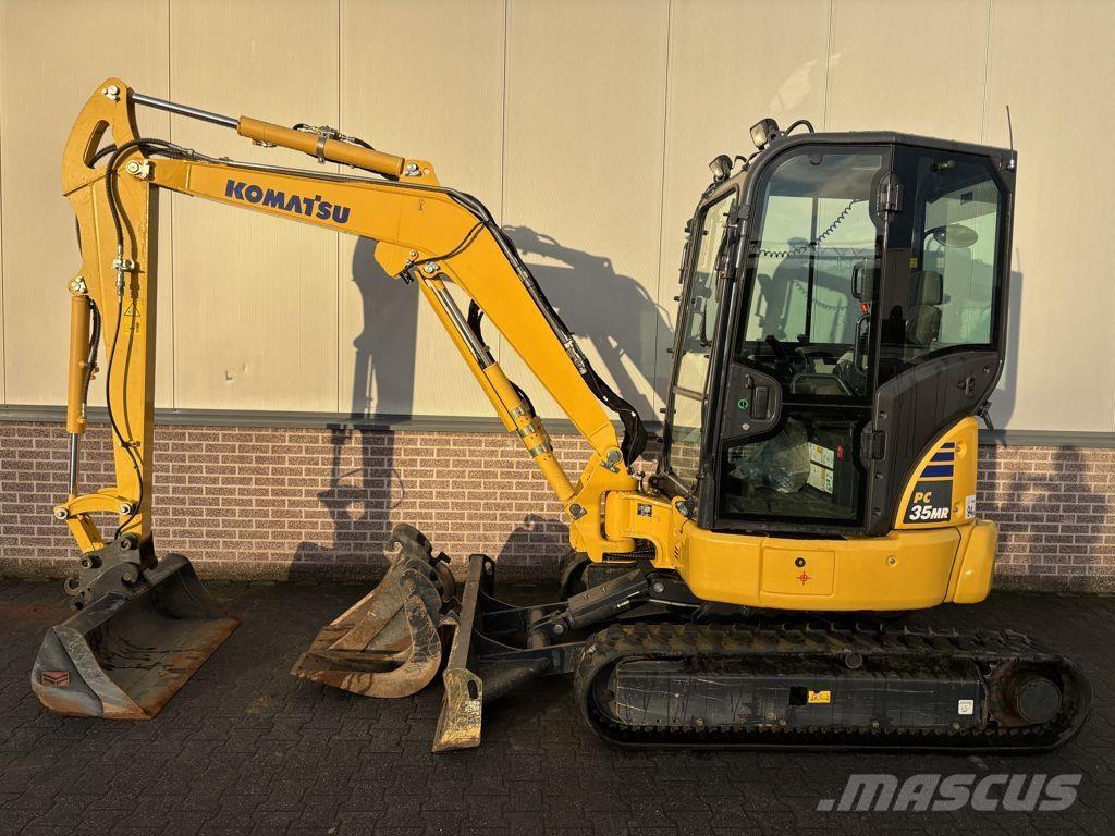 Komatsu PC35 Mini bagri <7t