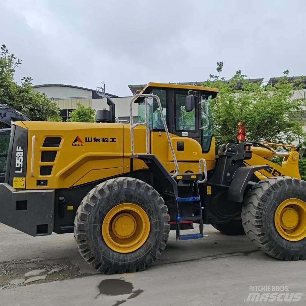 SDLG 958F Kolesni nakladalci