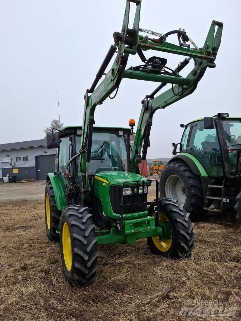 John Deere 5075 E Traktorji