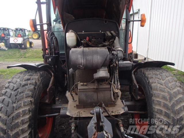 Kubota M 110 GX Traktorji