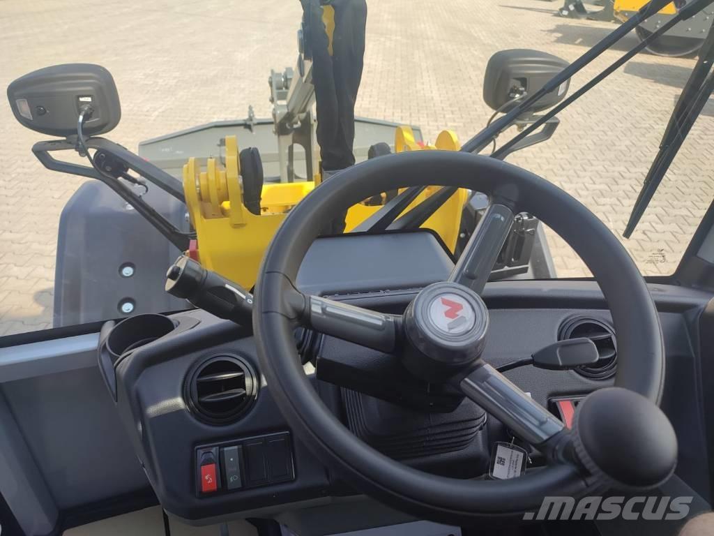 Wacker Neuson WL 750 Kolesni nakladalci