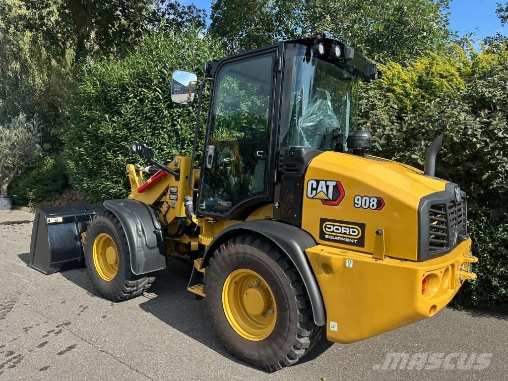 CAT 908 Kolesni nakladalci