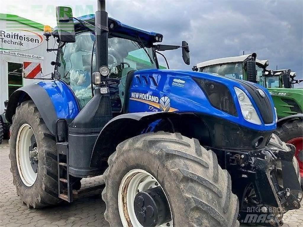 New Holland t7.250 Traktorji