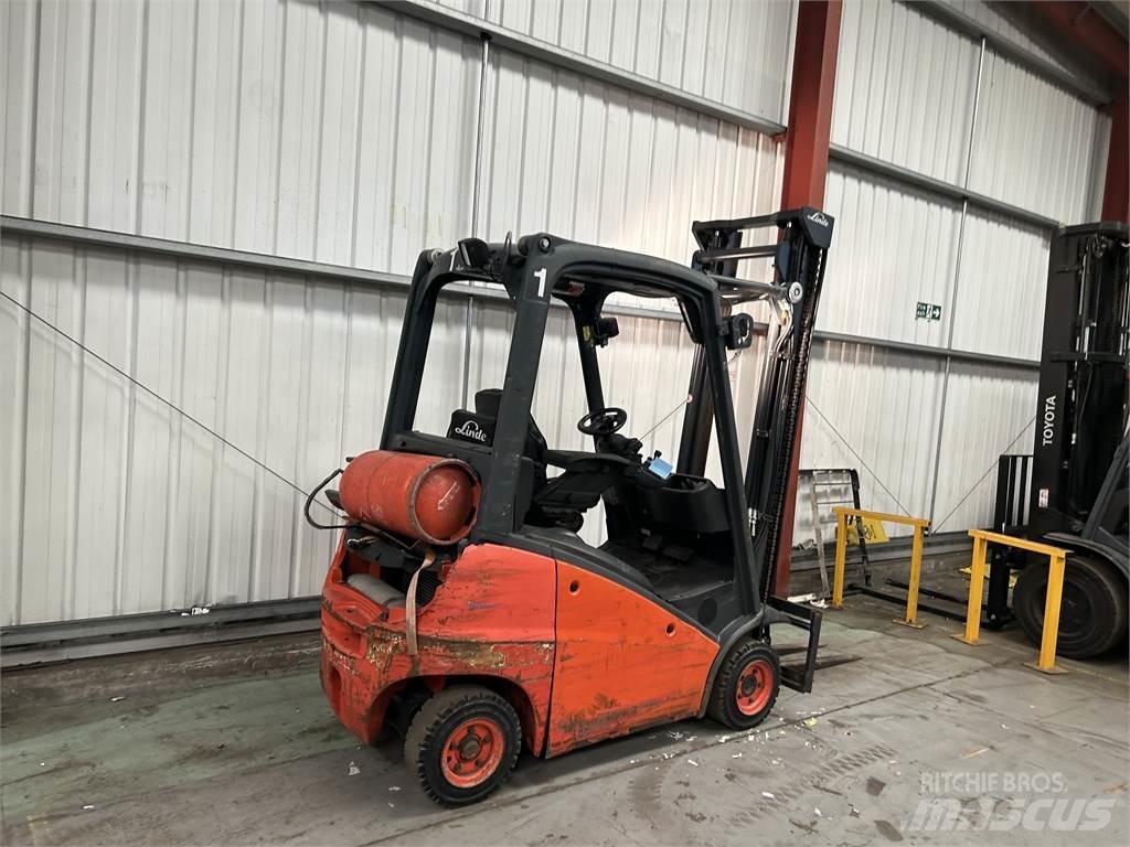 Linde H14T-01 Plinski viličarji