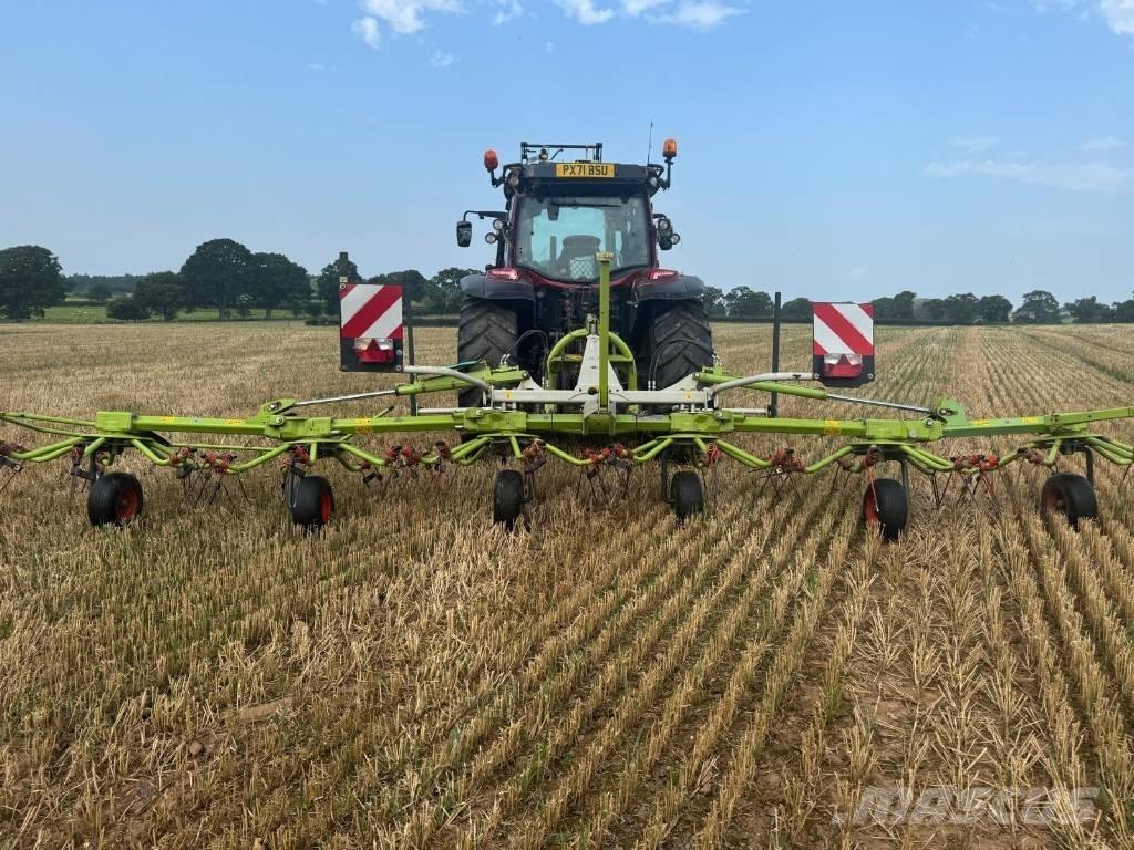 CLAAS Volto 800 Obračalniki in zgrabljalniki