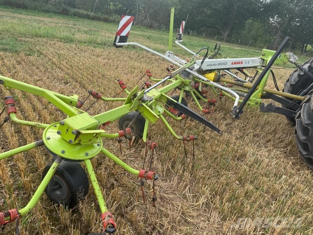 CLAAS Volto 800 Obračalniki in zgrabljalniki