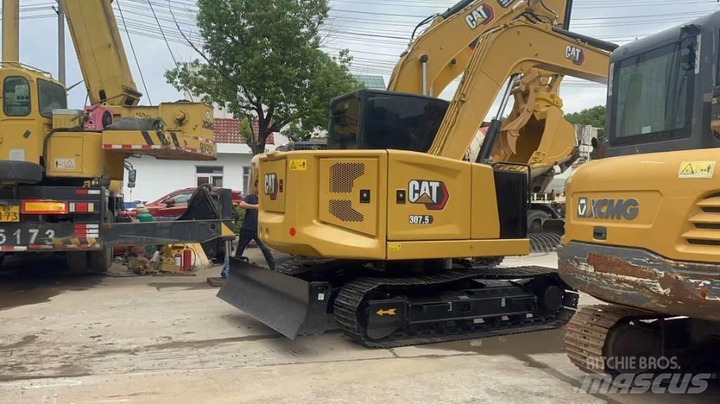 CAT 307 Mini bagri <7t