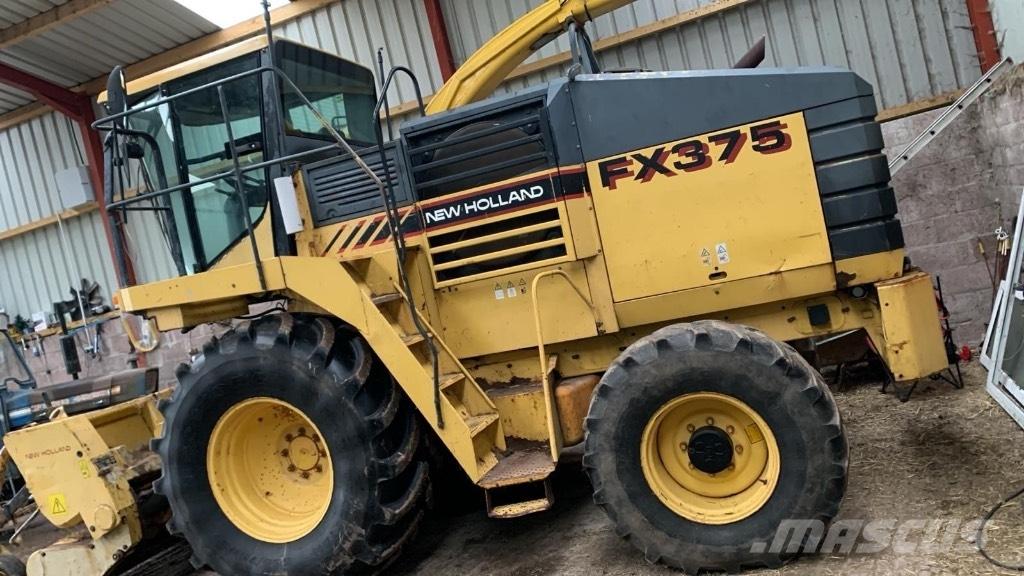 New Holland Fx375 Stroji za krmo na lastni pogon