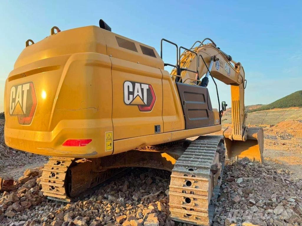 CAT 352 Bagri goseničarji
