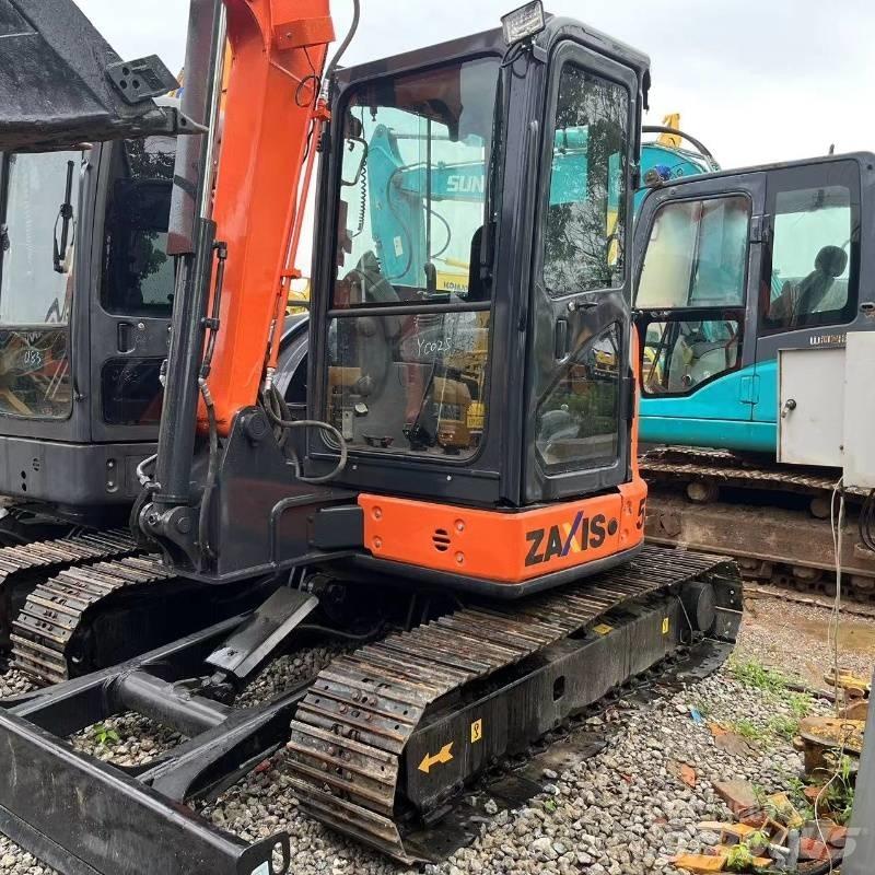 Hitachi ZX 55 Mini bagri <7t