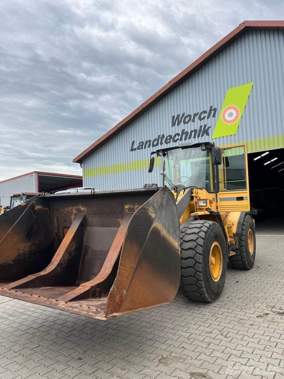 Volvo L 70 B Kolesni nakladalci