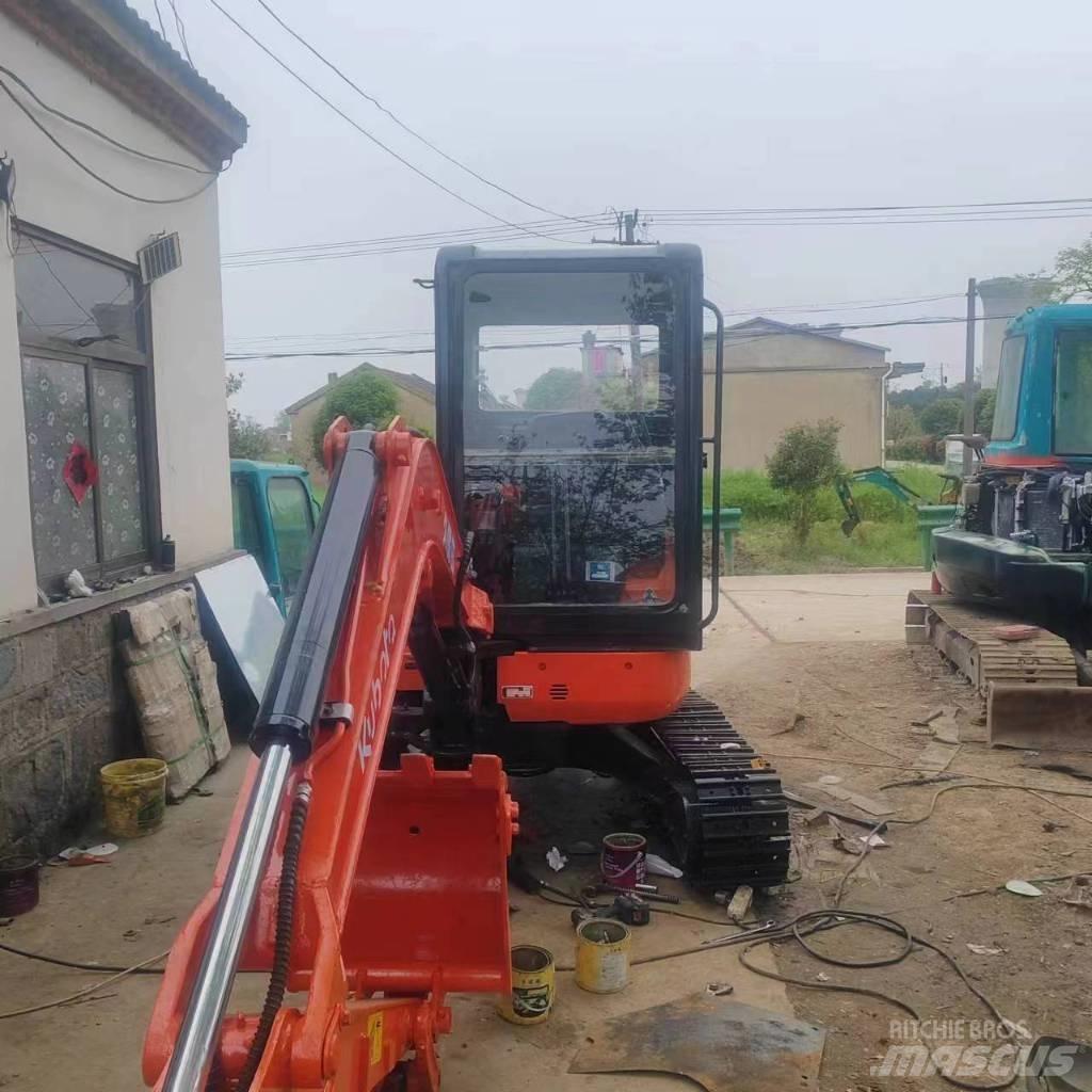 Kubota U 35 Mini bagri <7t