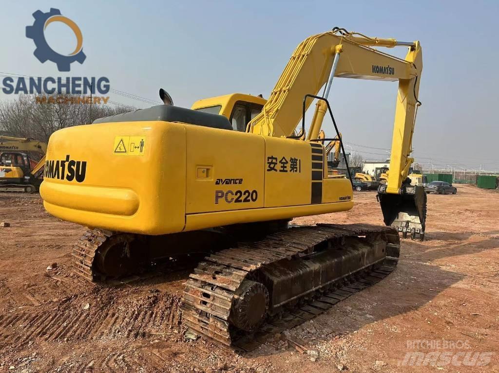 Komatsu PC 200 Bagri goseničarji