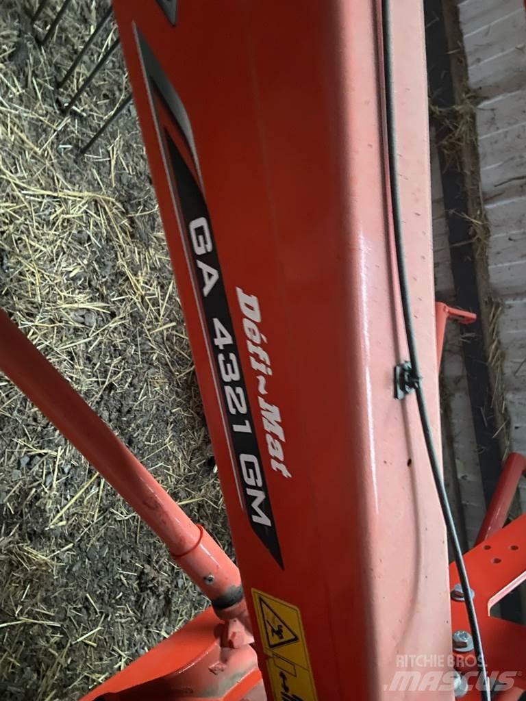 Kuhn GA4321 Zgrabljalniki