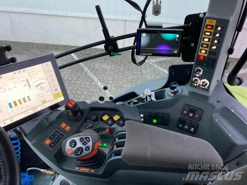 CLAAS AXION 870 Traktorji