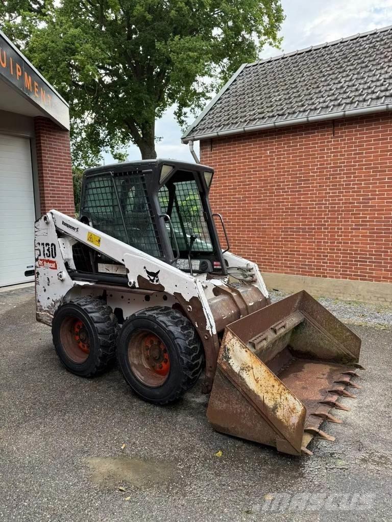 Bobcat S130 Skid steer mini nakladalci